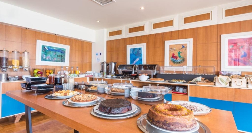 Lesvion hotel