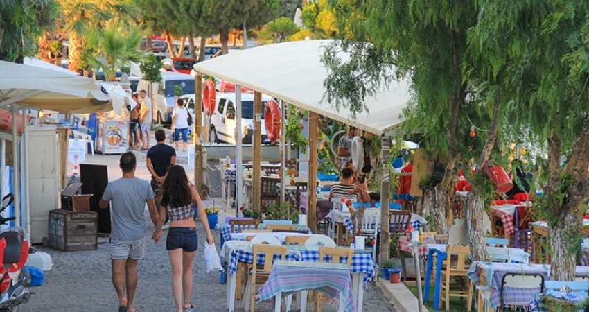 GÜNÜBİRLİK ÇEŞME ALAÇATI TURU