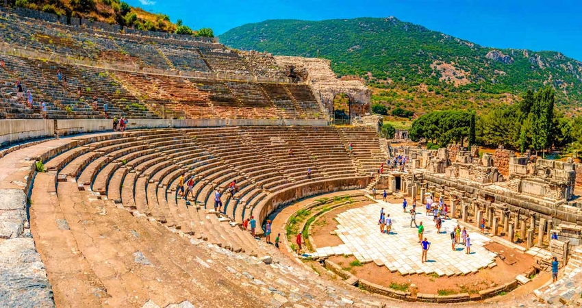 GÜNÜBİRLİK KUŞADASI EFES ŞİRİNCE MERYEMANA TURU