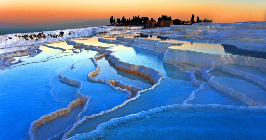 IŞIKLI GÖLÜ - PAMUKKALE TURU